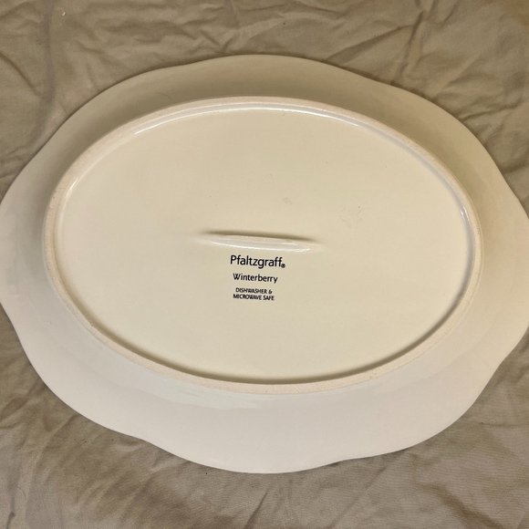 Pfaltzgraff Winterberry Bless This House Plate - Picture 3 of 3